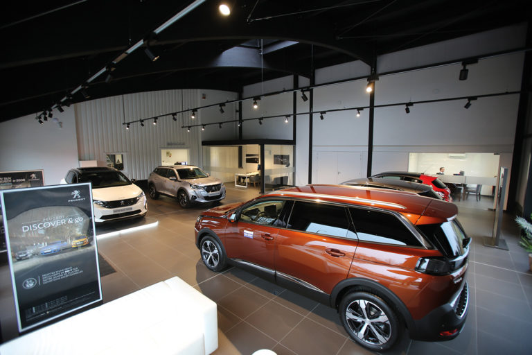Showroom AR Automobiles